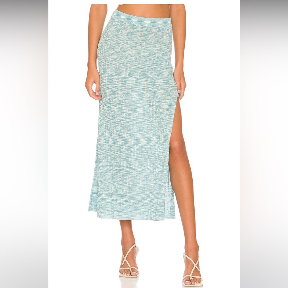 Zephyr Midi Skirt in Poolside
L*SPACE